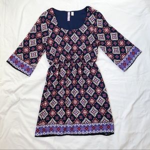 Francesca’s Geometric Printed Dress